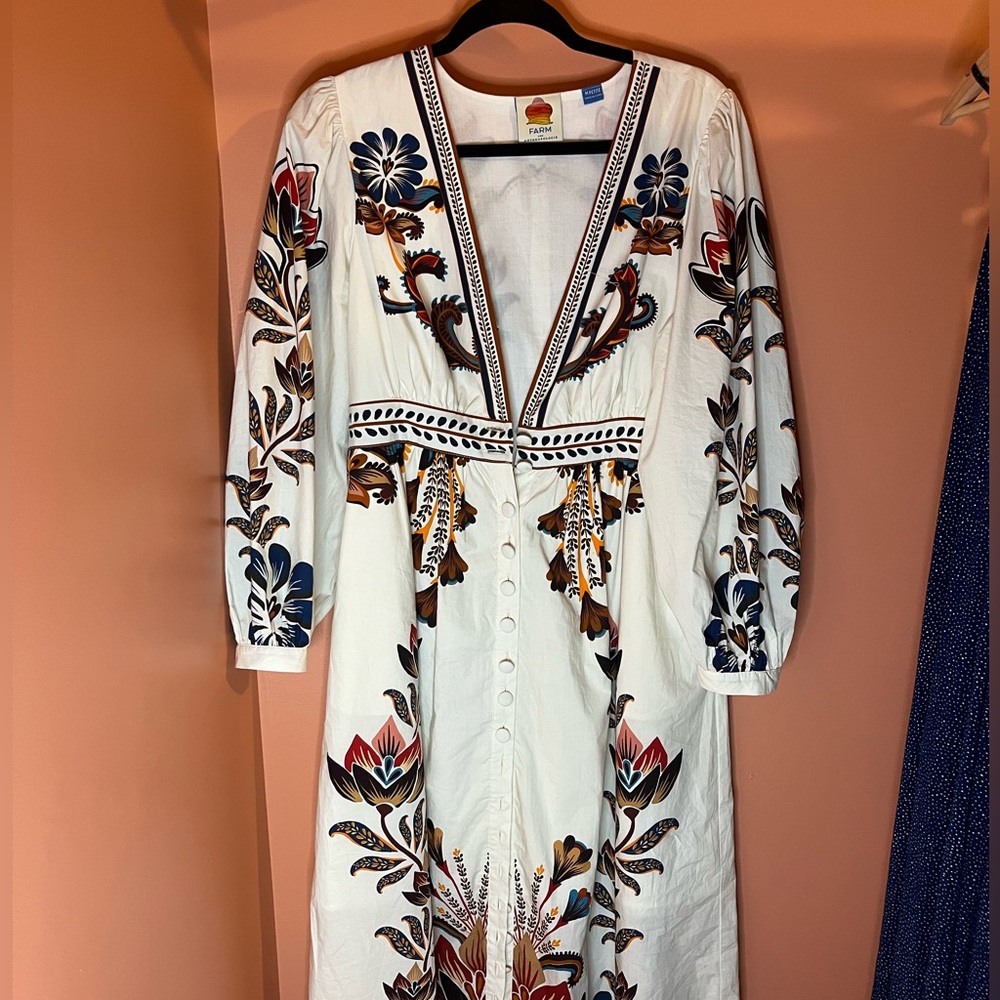 STUNNING dress from Anthropology! Medium Petite.